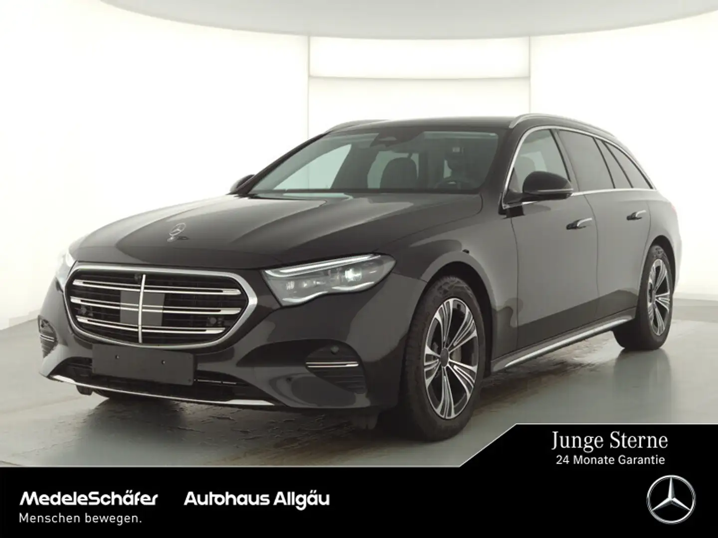 Mercedes-Benz E 450 E 450 T 4M EXCLUSIVE Superscreen Airmatic NP106 Schwarz - 1