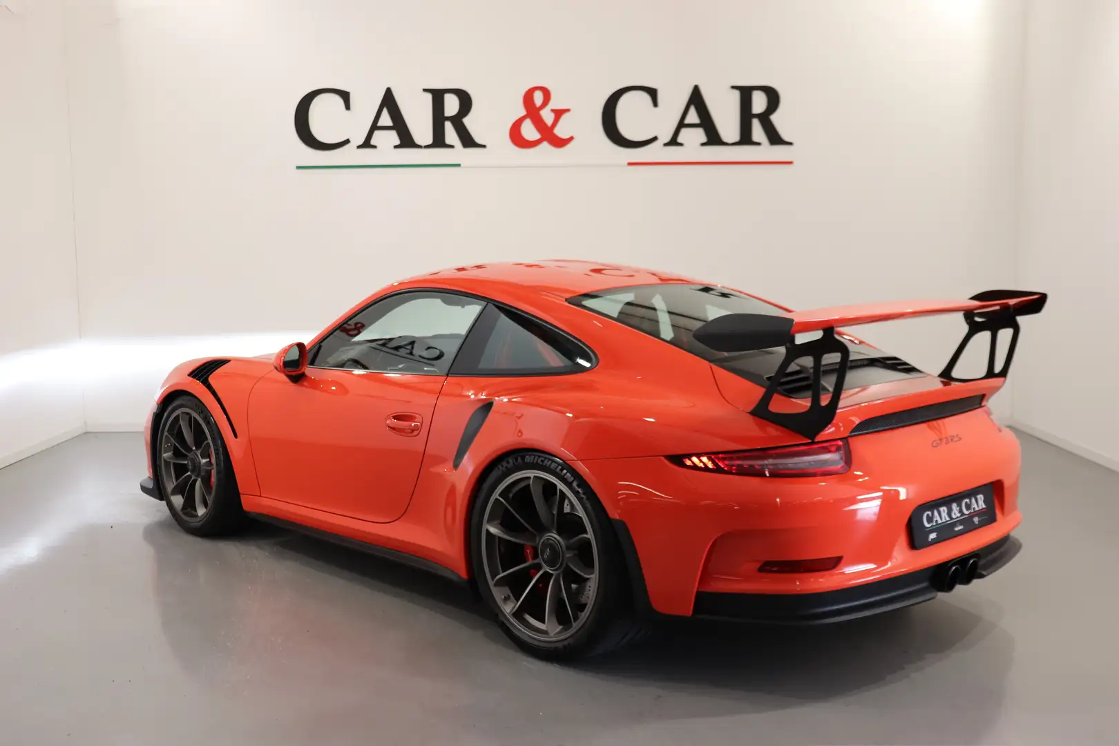 Porsche 911 GT3 RS Arancione - 2