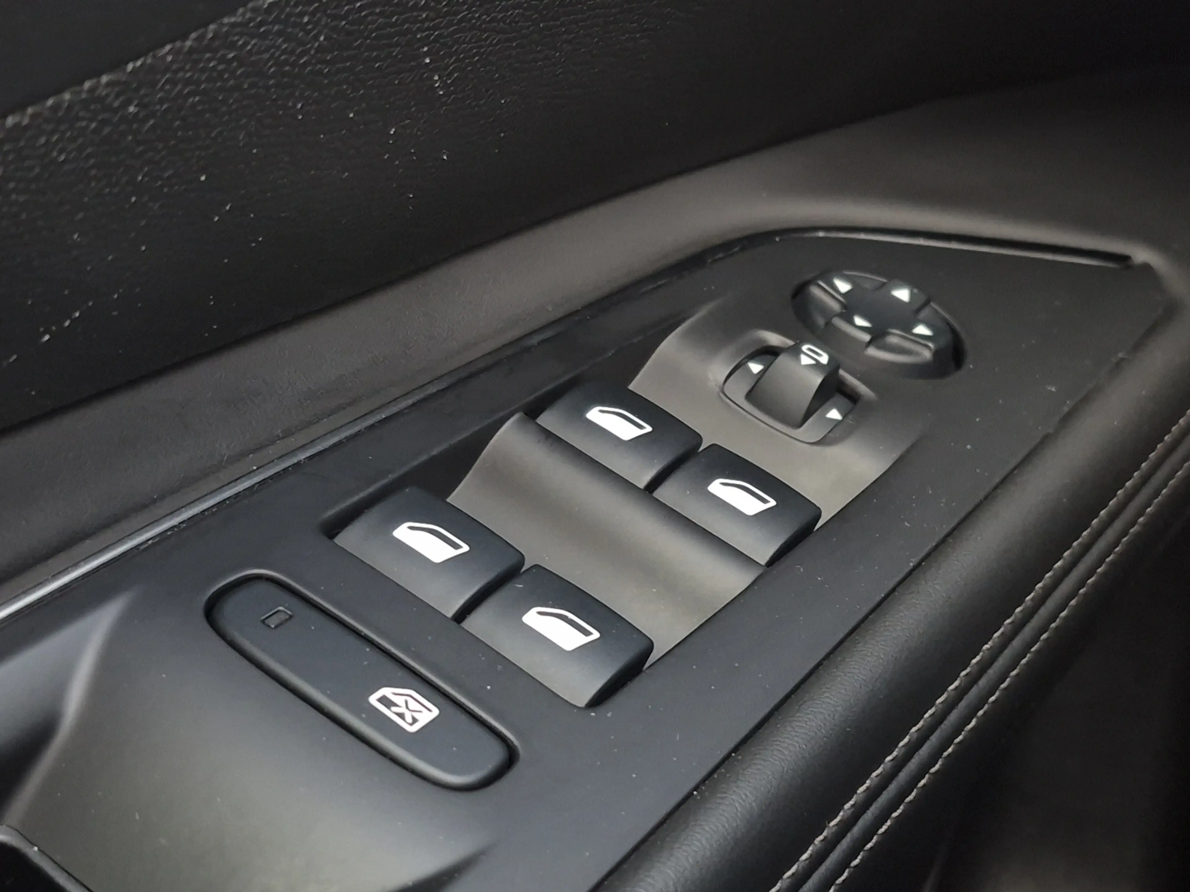 Peugeot 5008 1.2 PureTech Allure Panoramadak | Camera | Parkeer — photo 33
