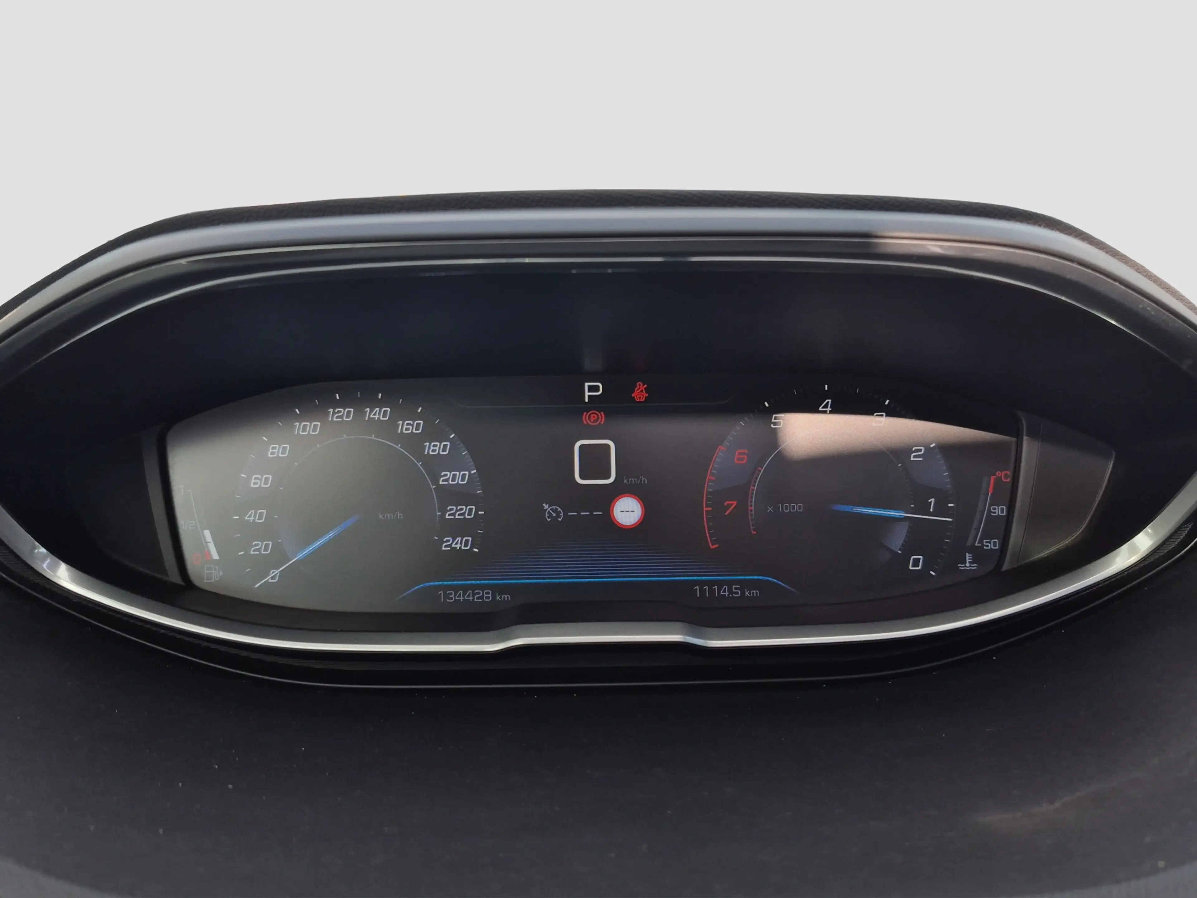 Peugeot 5008 1.2 PureTech Allure Panoramadak | Camera | Parkeer — photo 9