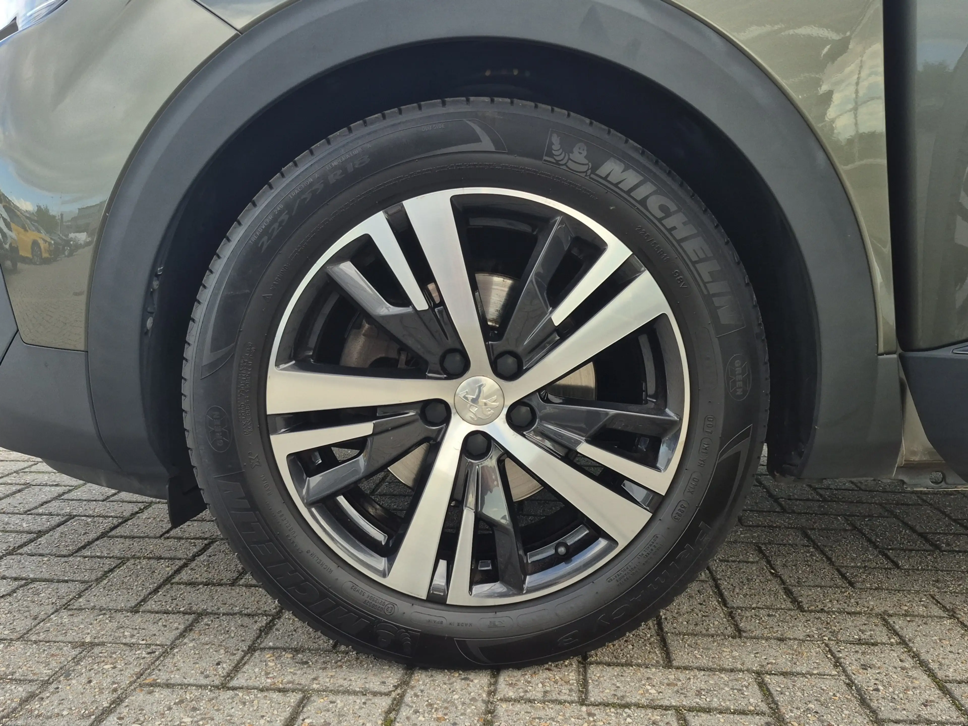 Peugeot 5008 1.2 PureTech Allure Panoramadak | Camera | Parkeer — photo 36