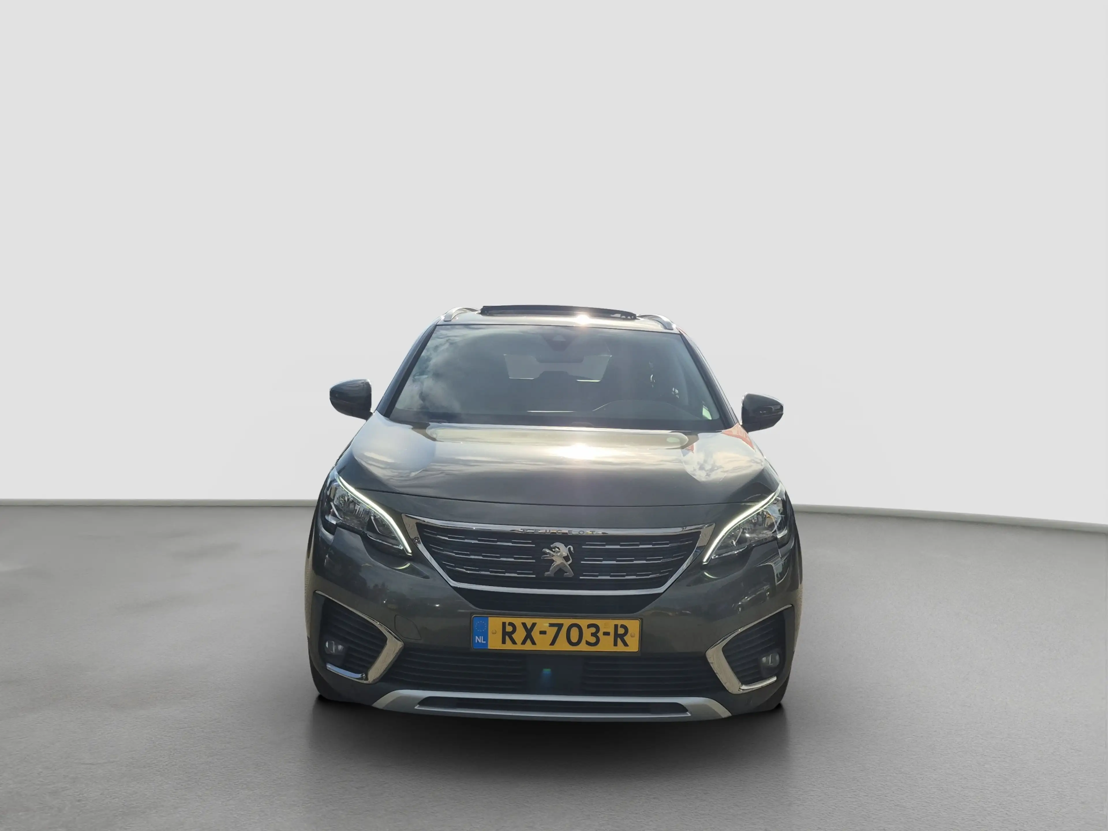 Peugeot 5008 1.2 PureTech Allure Panoramadak | Camera | Parkeer — photo 8