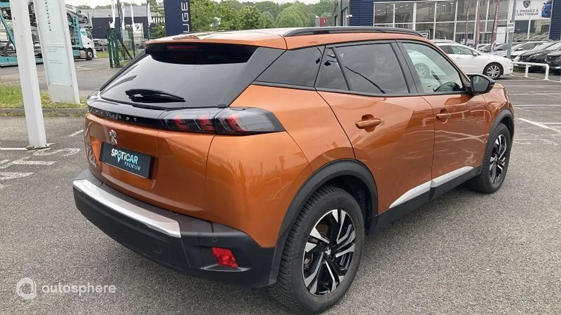 Peugeot 2008 e-2008 136ch Allure Pack - 2