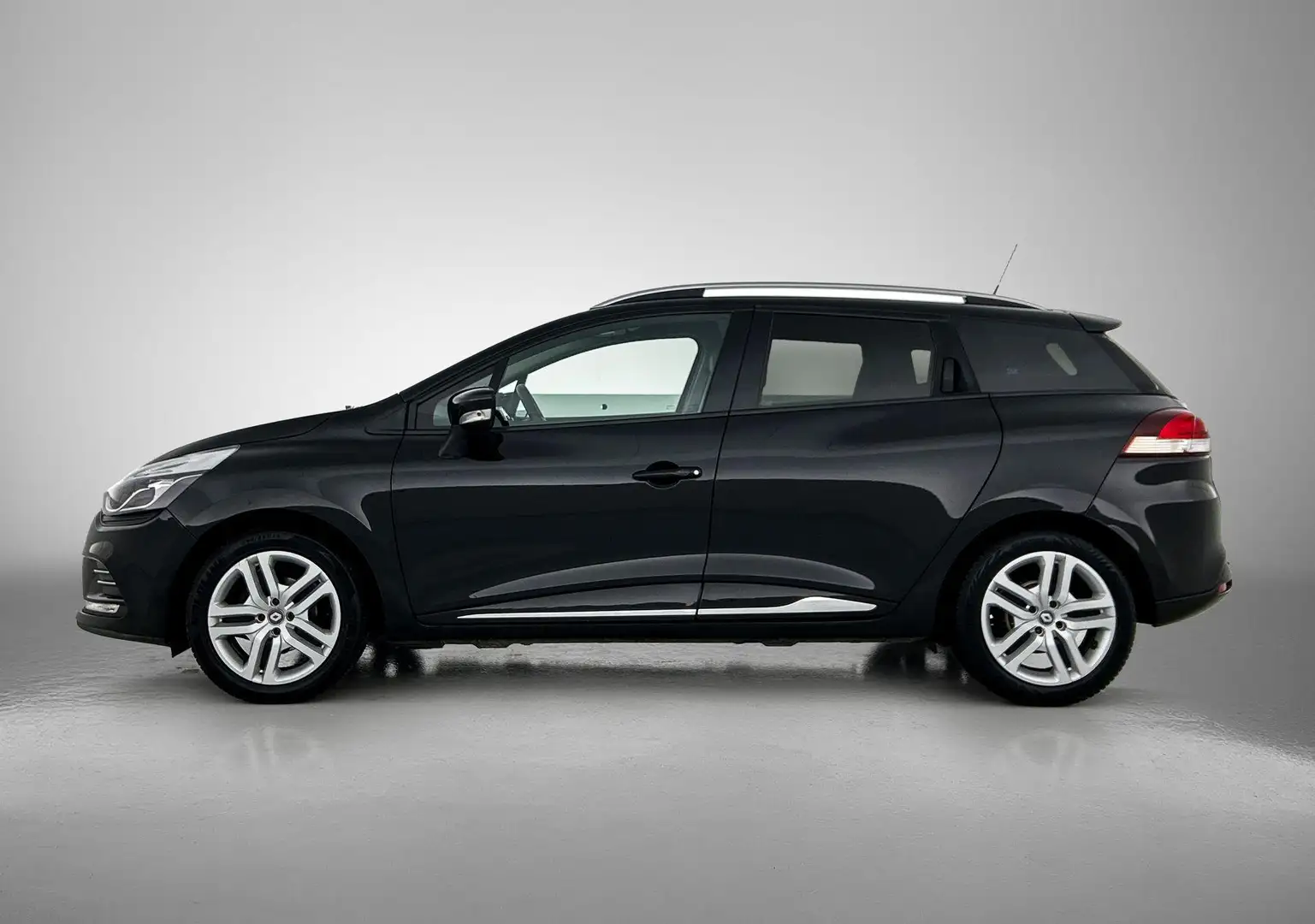 Renault Clio Estate 0.9 TCe Zen Schwarz - 2