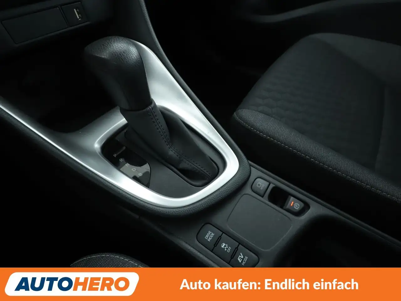 Toyota Yaris 1.5 Hybrid Team D Aut.*LED*CAM*ACC*VC*ALU*GARANTIE, миниатюра 24