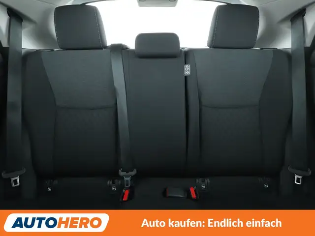 Toyota Yaris view 15