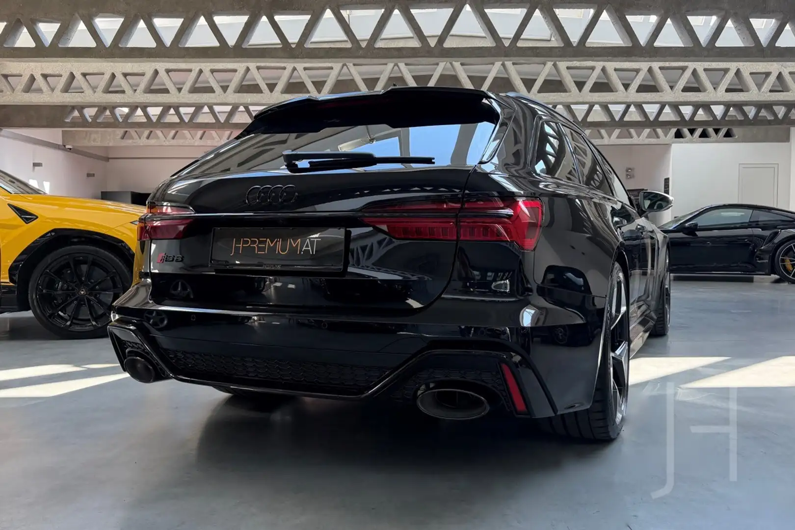 Audi RS6 Avant Performance Schwarz - 2