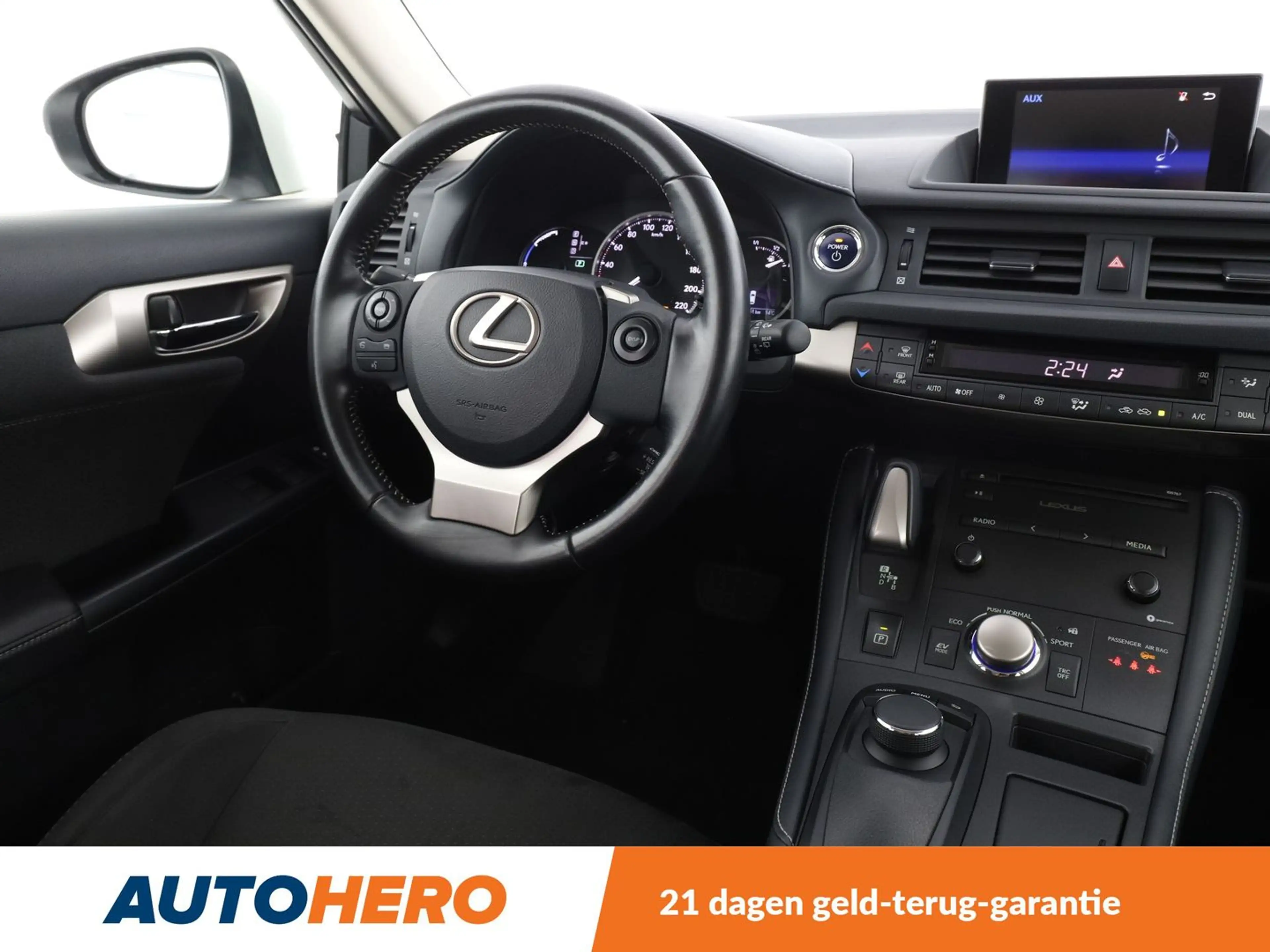 Lexus CT 200h CT 200h Drive — photo 13