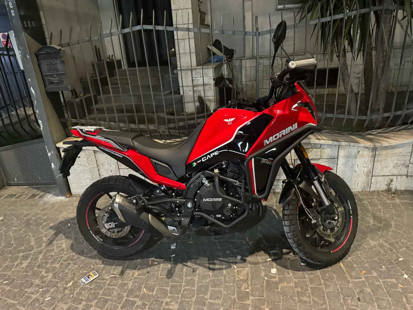 Moto Morini X-Cape Moto Morino X-Cape 649 - 1