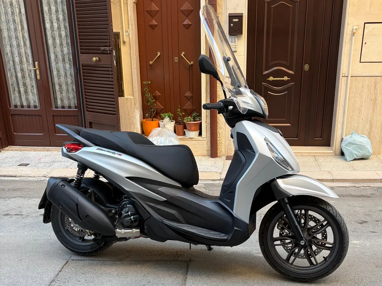 Piaggio Beverly 300