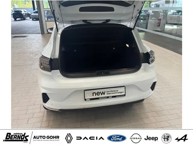 Renault Clio view 6