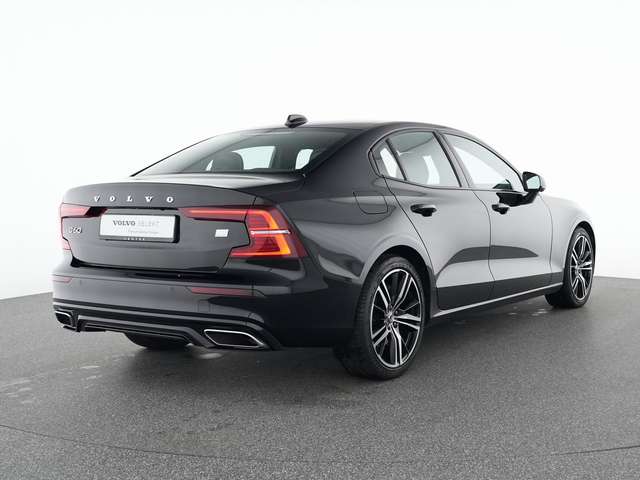 Volvo S60 T8 Recharge AWD R-Design 19"+VOLL-LED+360°