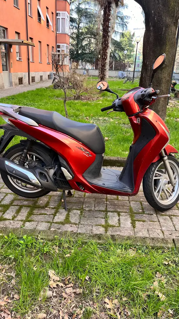 Honda SH 125i Červená - 2