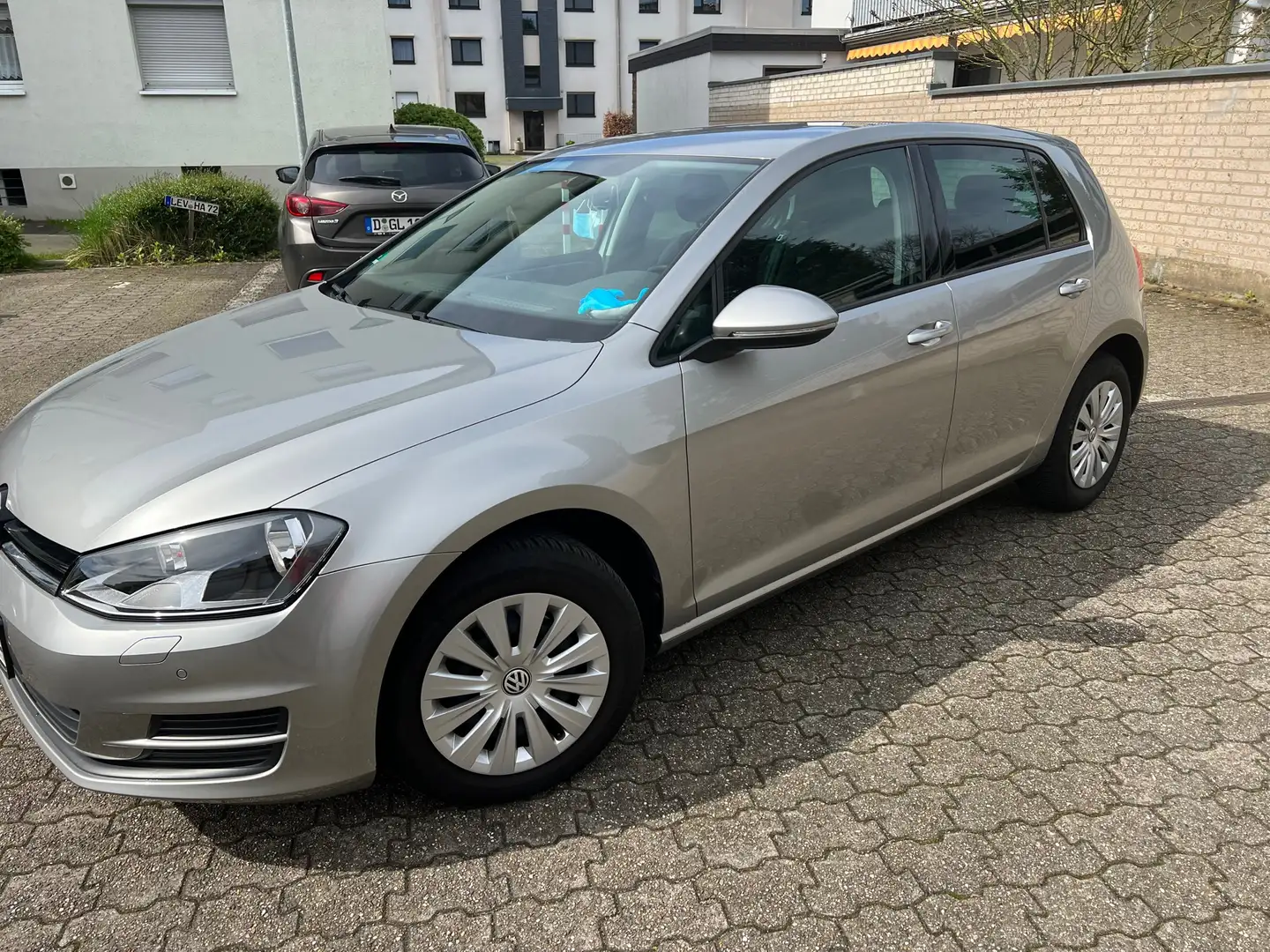 Volkswagen Golf Trendline BMT 4/5 Türen Silber - 1