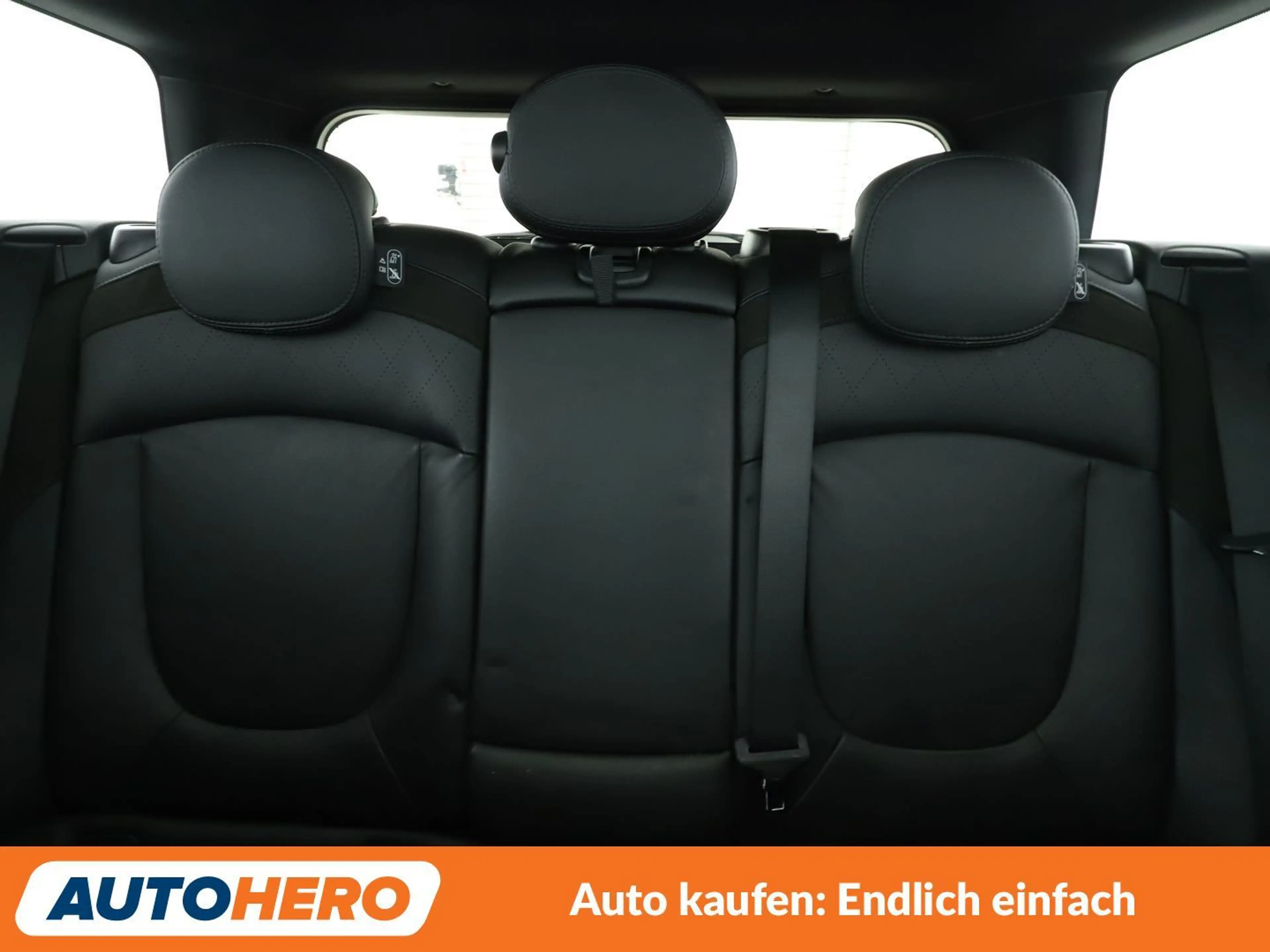 MINI Cooper Clubman Cooper Aut.*NAVI*PDC*SHZ*TEMPO*KLIMA*PANO* — photo 15