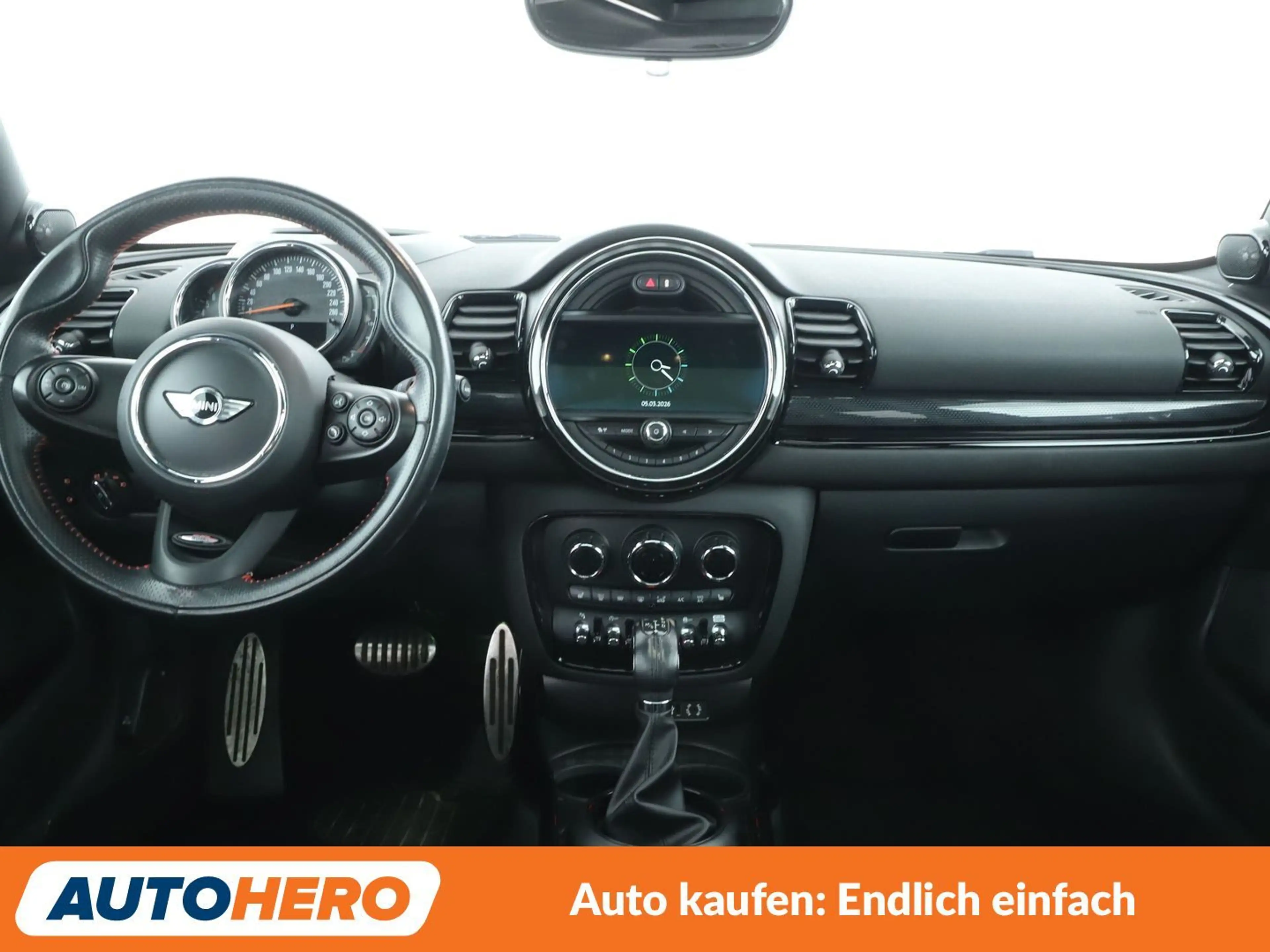 MINI Cooper Clubman Cooper Aut.*NAVI*PDC*SHZ*TEMPO*KLIMA*PANO* — photo 12