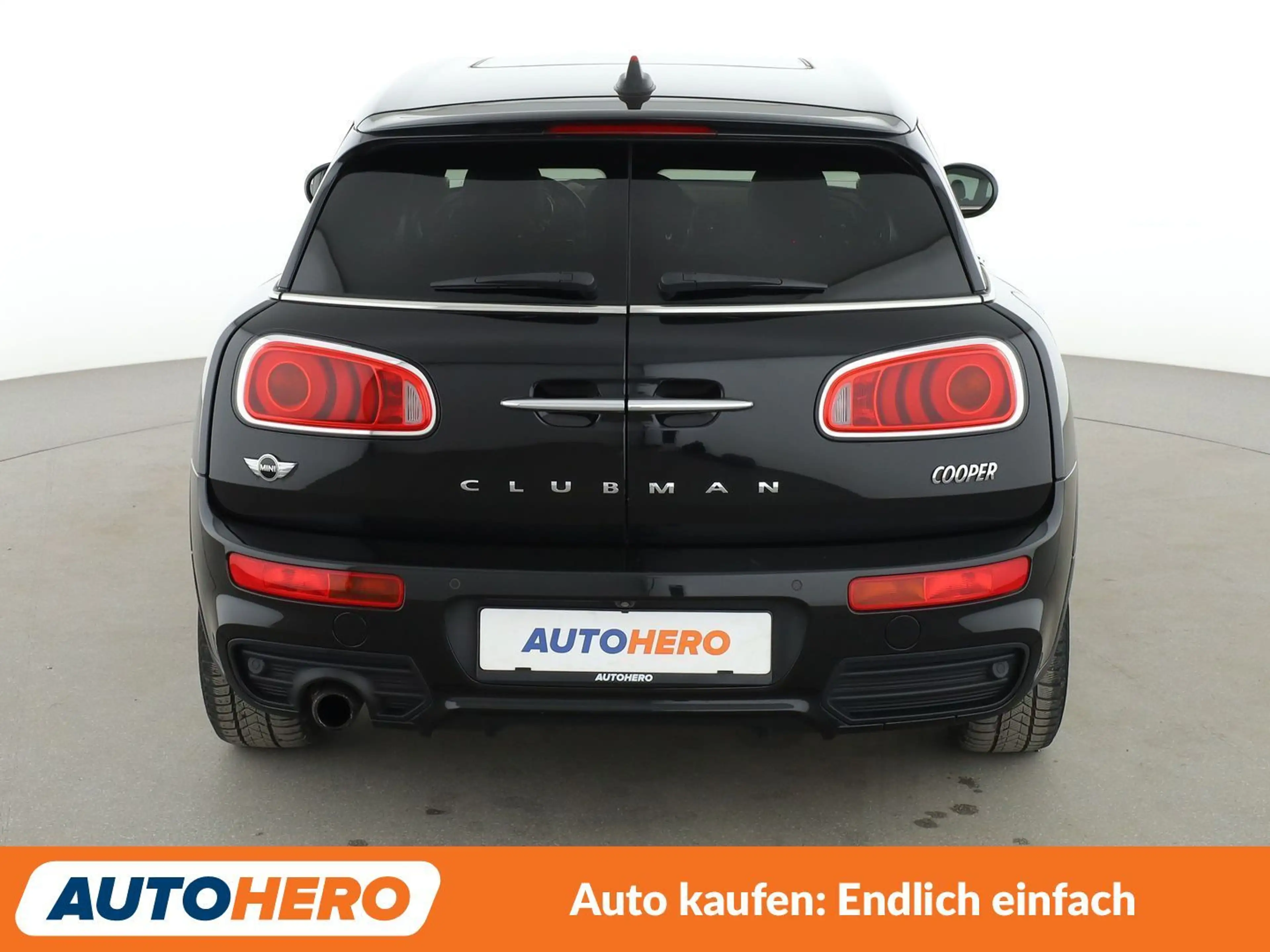 MINI Cooper Clubman Cooper Aut.*NAVI*PDC*SHZ*TEMPO*KLIMA*PANO* — photo 5