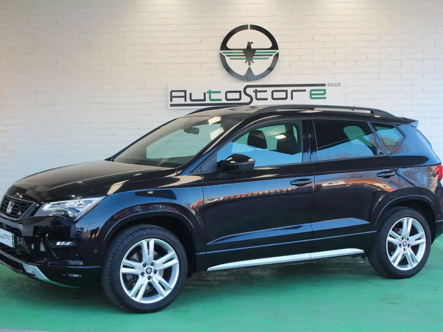 SEAT Ateca 1.4 EcoTSI S&S FR DSG7 Negro - 1