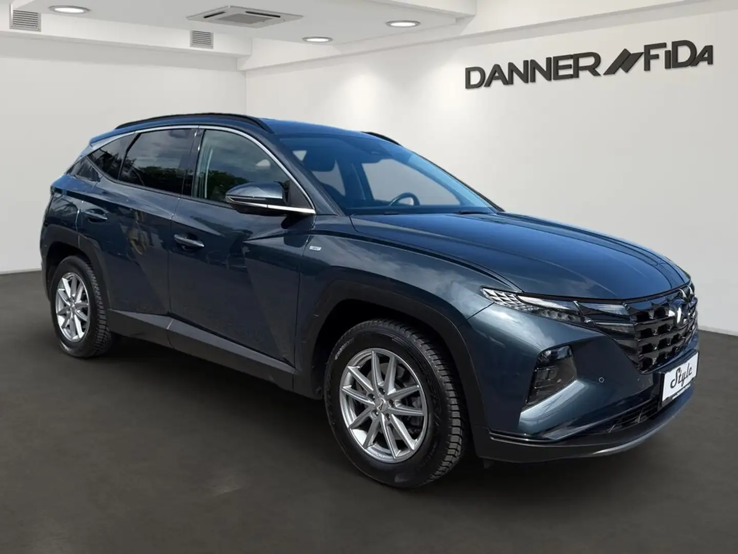 Hyundai TUCSON Trend Mild-Hybrid 4WD Blau - 2