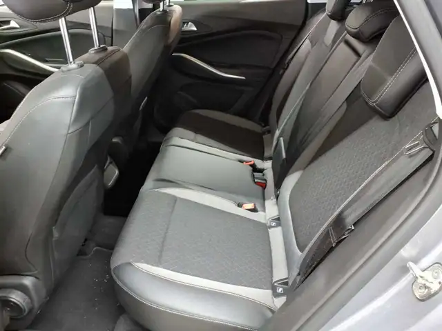 Opel Grandland view 13
