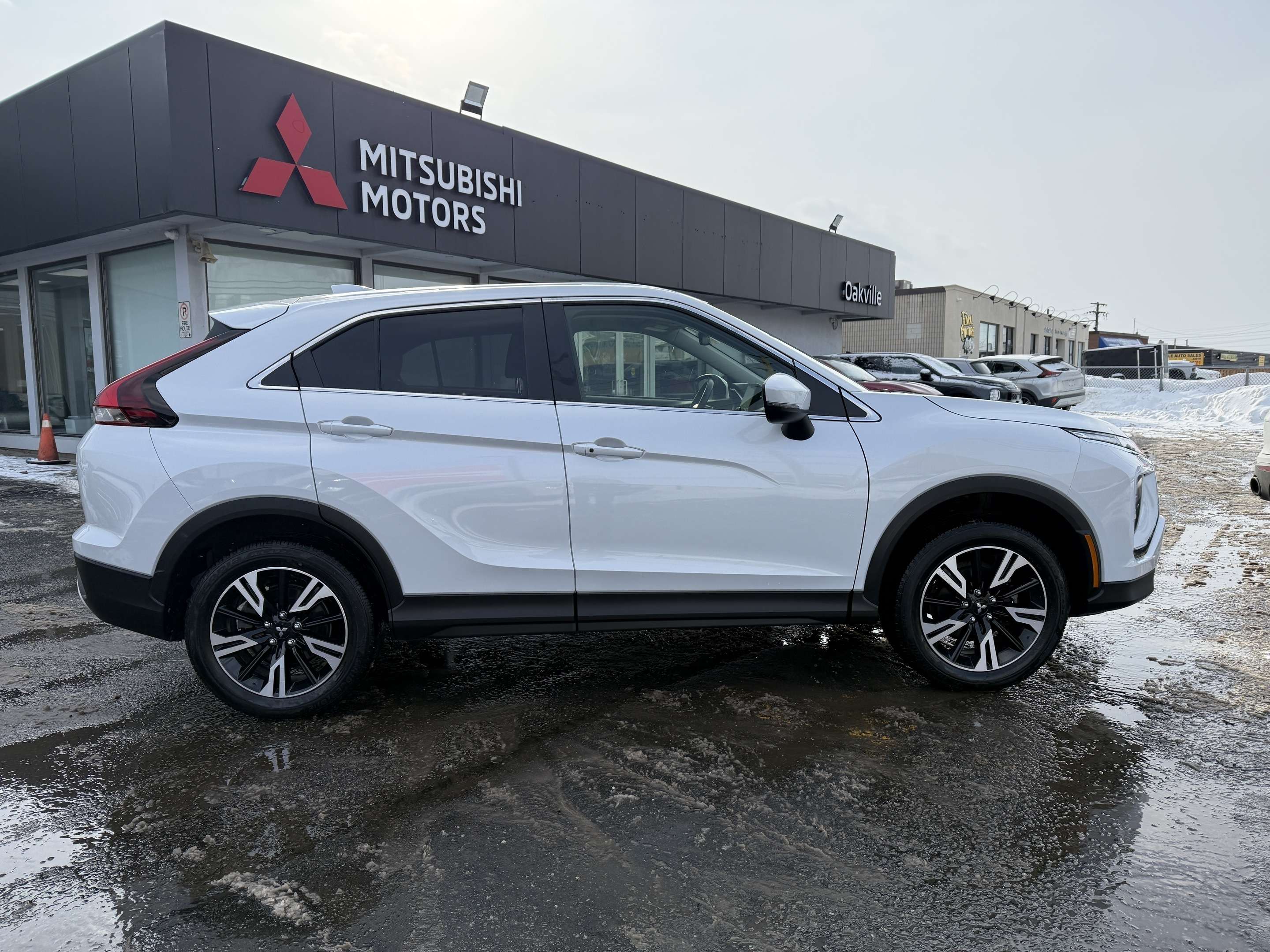 used 2024 Mitsubishi Eclipse Cross car, priced at $25,950