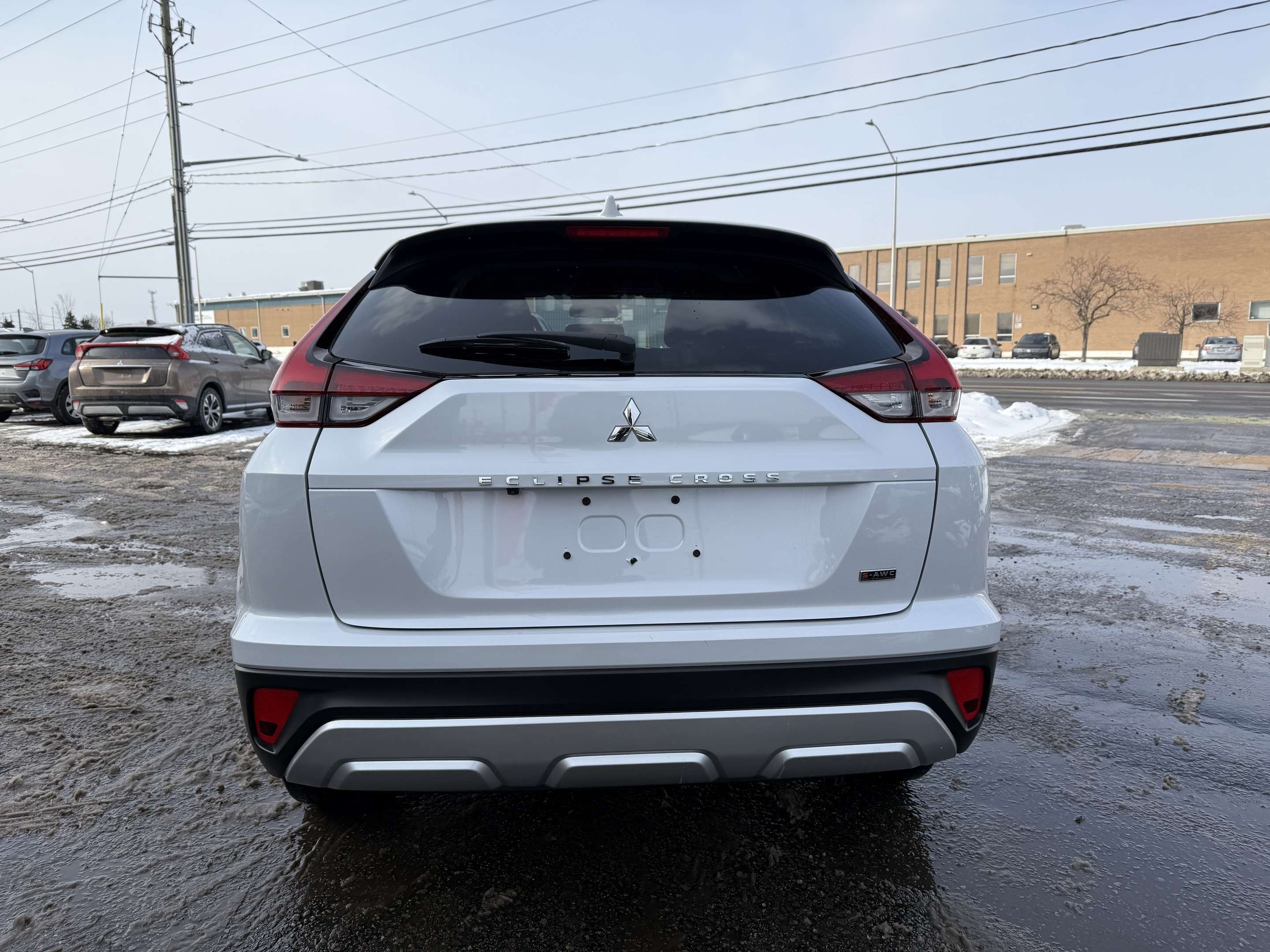 used 2024 Mitsubishi Eclipse Cross car, priced at $25,950