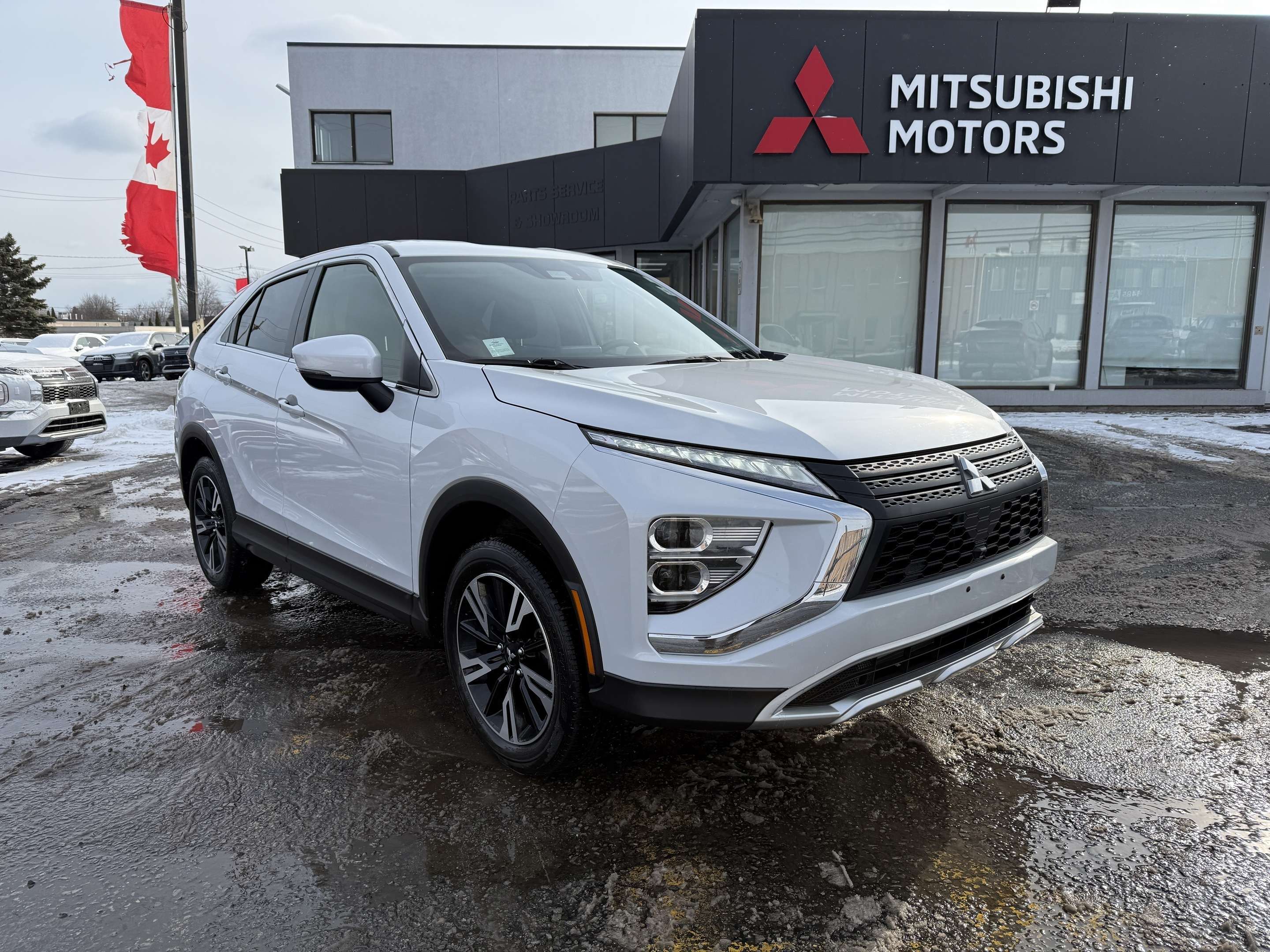 used 2024 Mitsubishi Eclipse Cross car, priced at $25,950