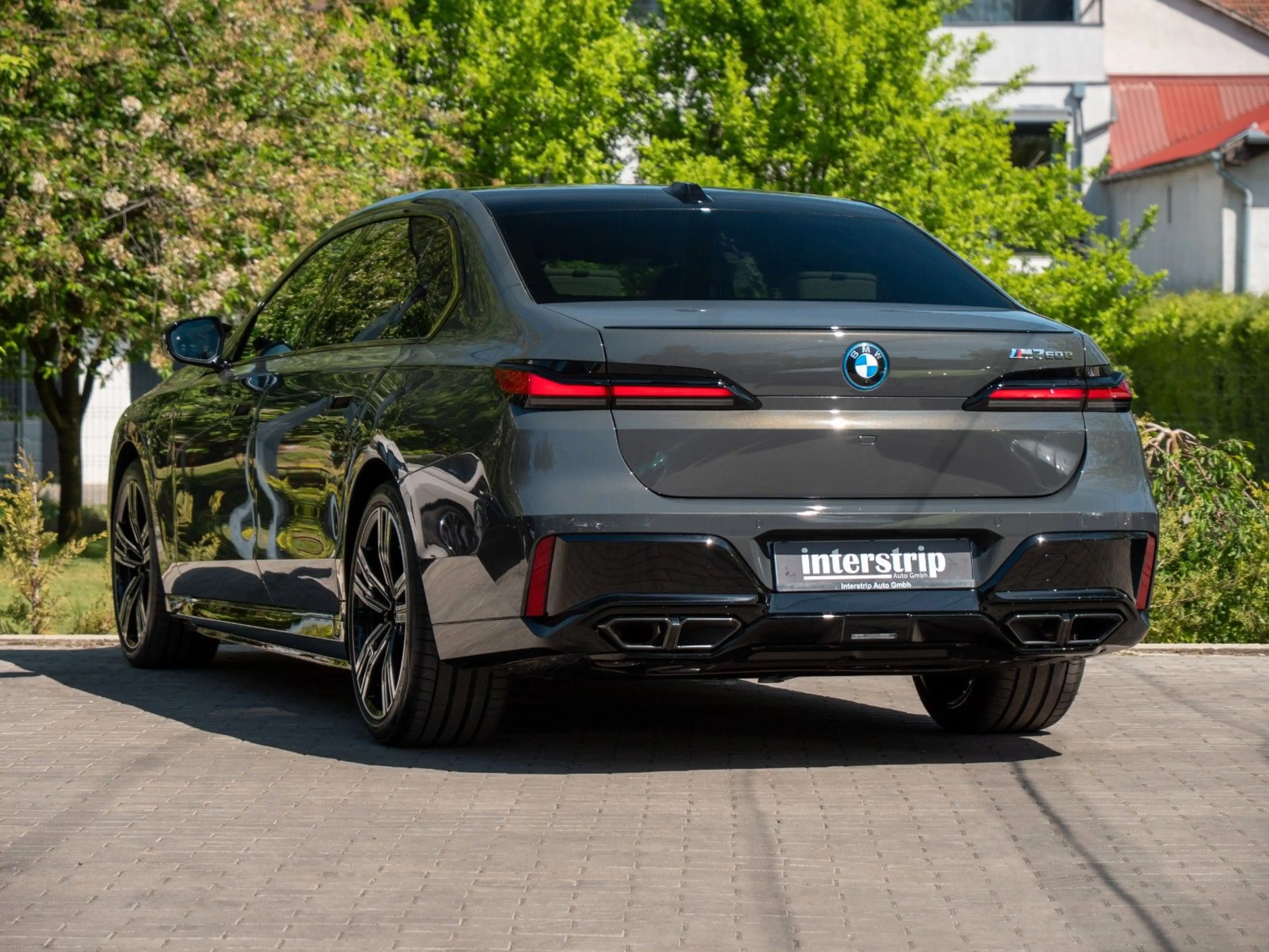 BMW 760 e .TOPZUSTAND.INDIVID.EXECUT.B&W.SKY.5/100 — photo 4