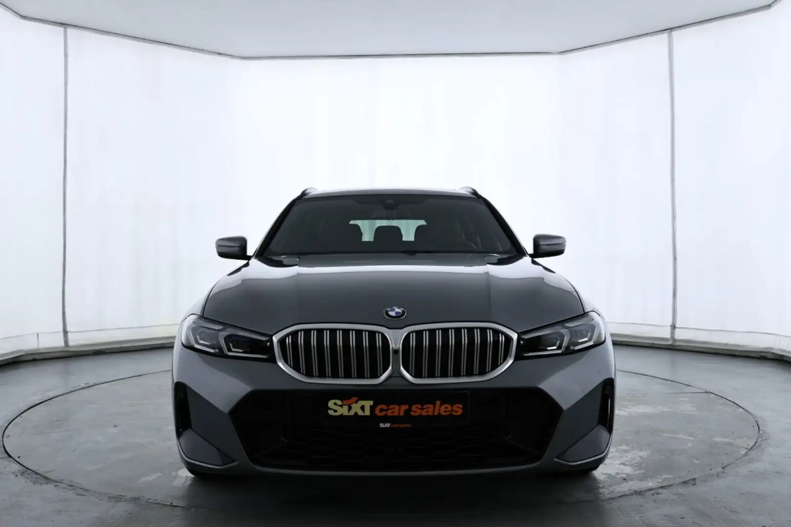 BMW 320 d xDr. M Sport LCPro|HUD|PAN|PAs+360|SHZG|AHK Grau - 2