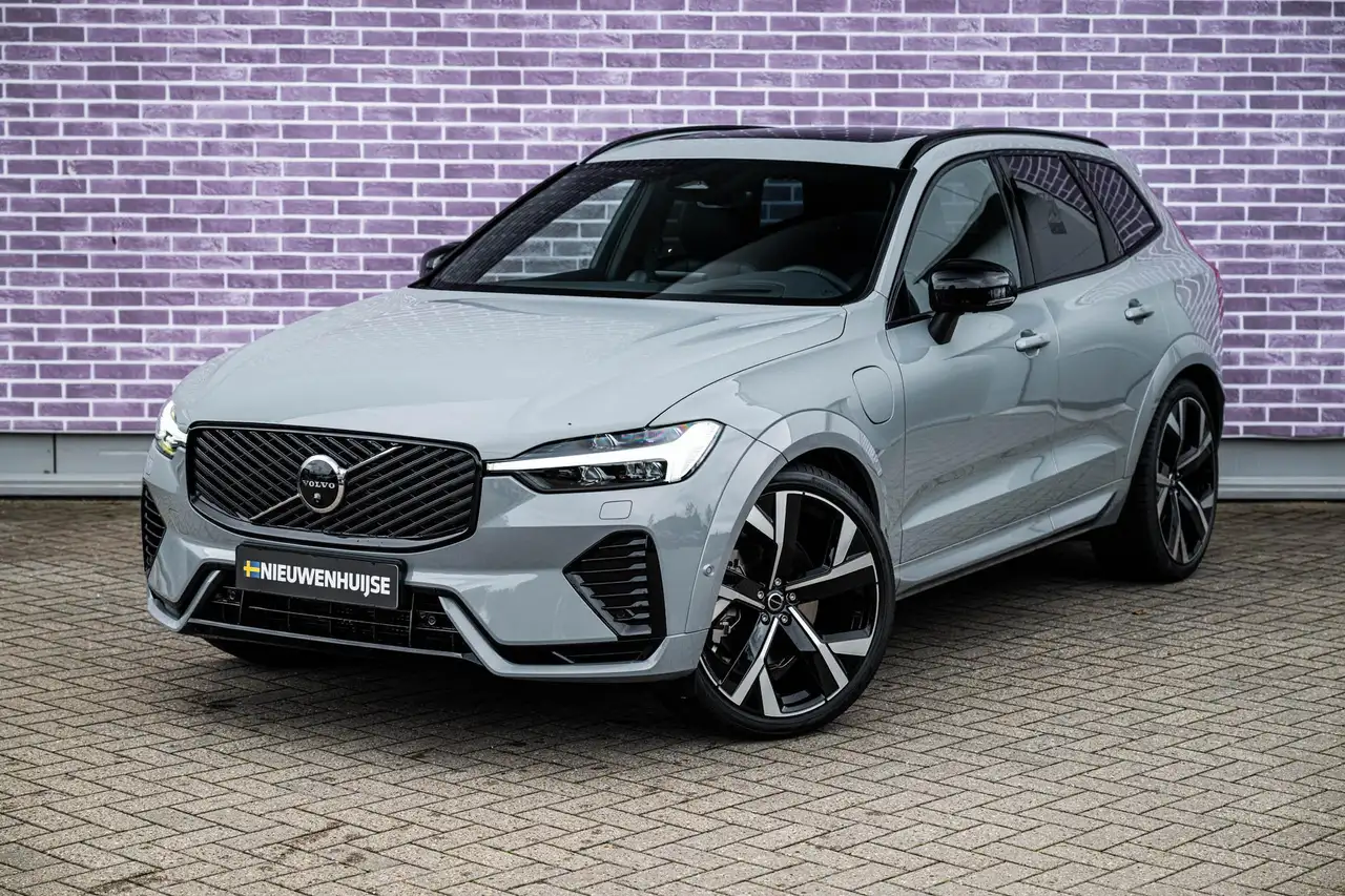 Volvo XC60 2026 — фото 15