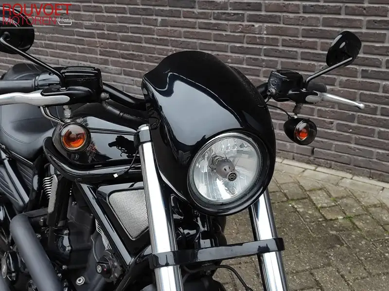 Harley-Davidson Night Rod - foto 3