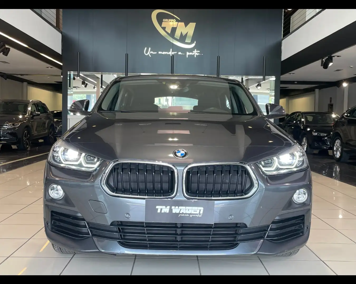 BMW X2 (F39) - X2 xDrive18d Business-X 150CV 4X4 2019 Grigio - 2