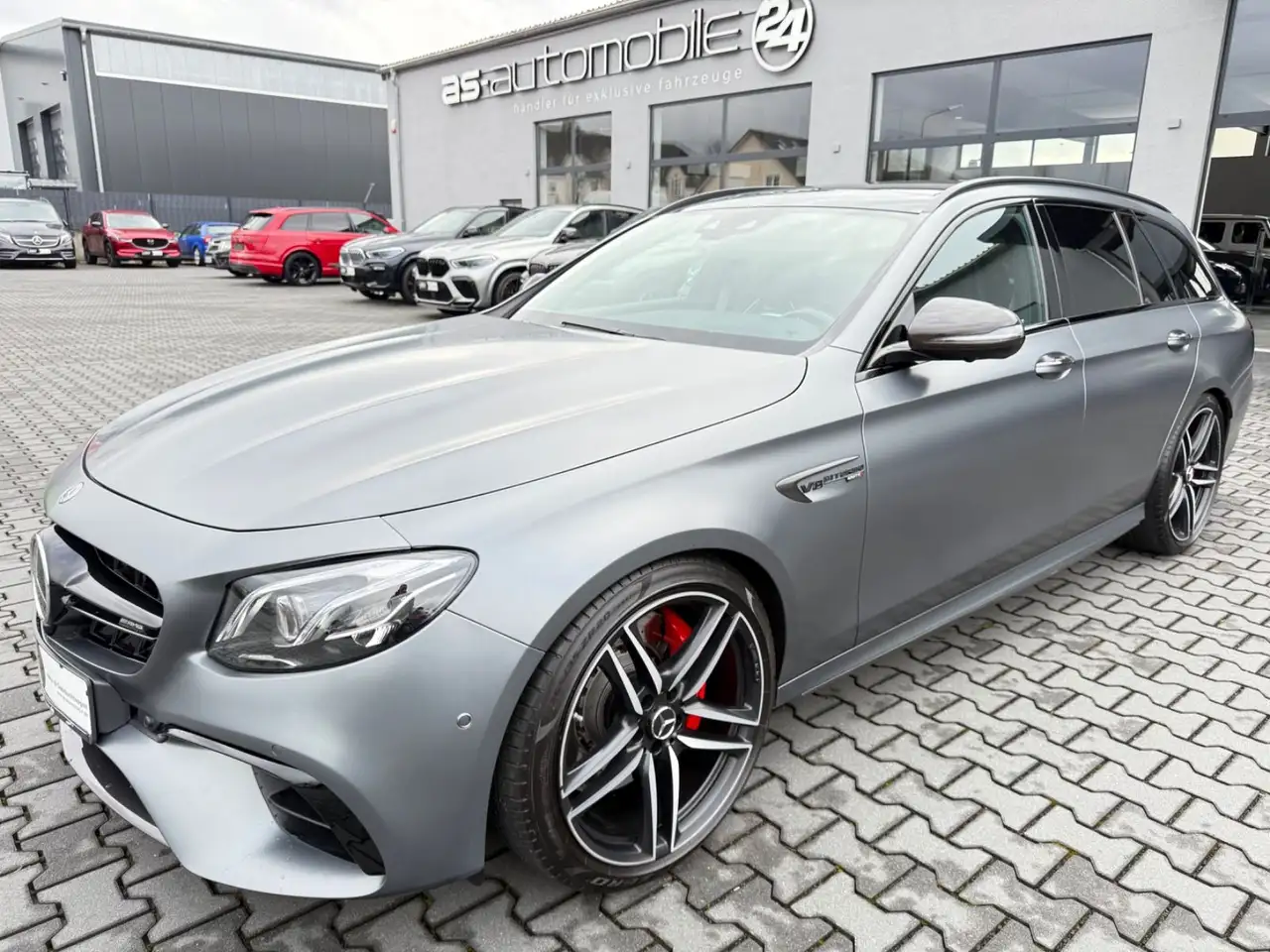Mercedes-Benz E 63 AMG