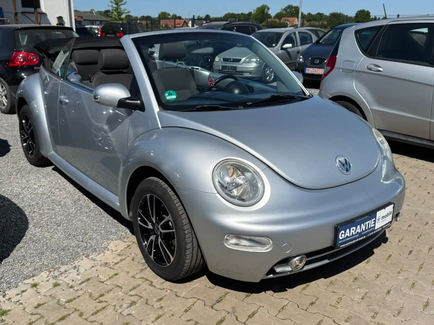 Volkswagen New Beetle Cabriolet 1.6 Highline Scheckheft Top Silber - 2