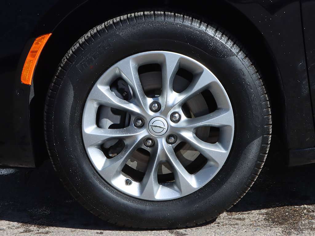 2025 Chrysler Pacifica
