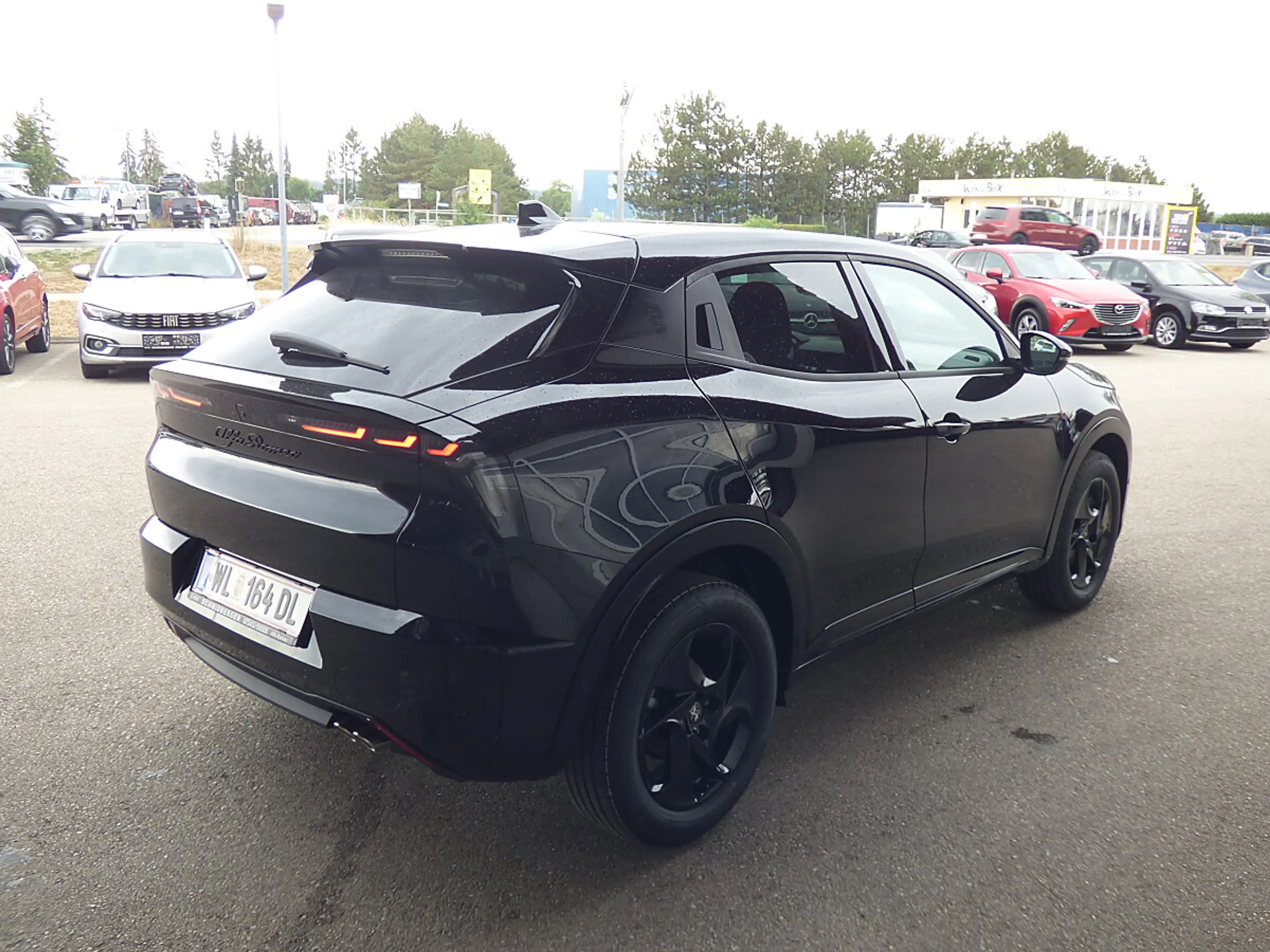Alfa Romeo Junior Ibrida Sprint 1.2 MHEV e-DCT6 — photo 3