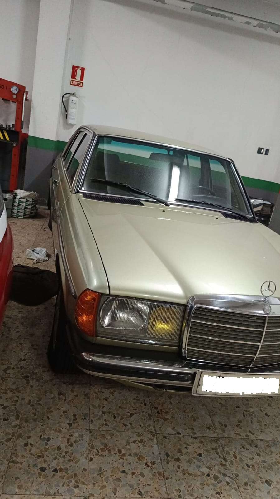 Mercedes-Benz 230 null - foto 1