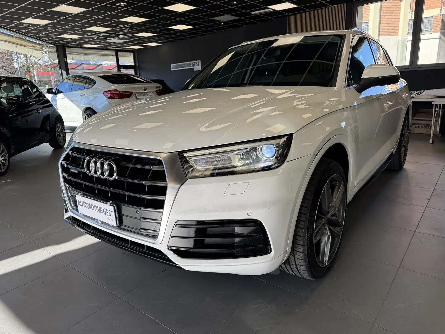 Audi Q5 Q5 40 2.0 tdi quattro 190cv s-tronic Weiß - 1
