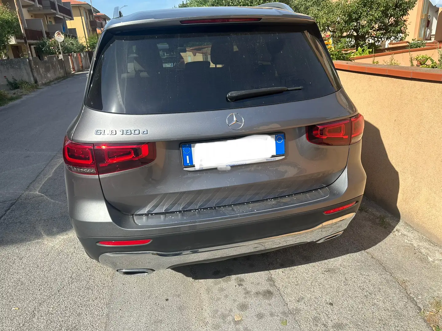 Mercedes-Benz GLB 180 GLB 180 d Sport Plus auto Grigio - 2