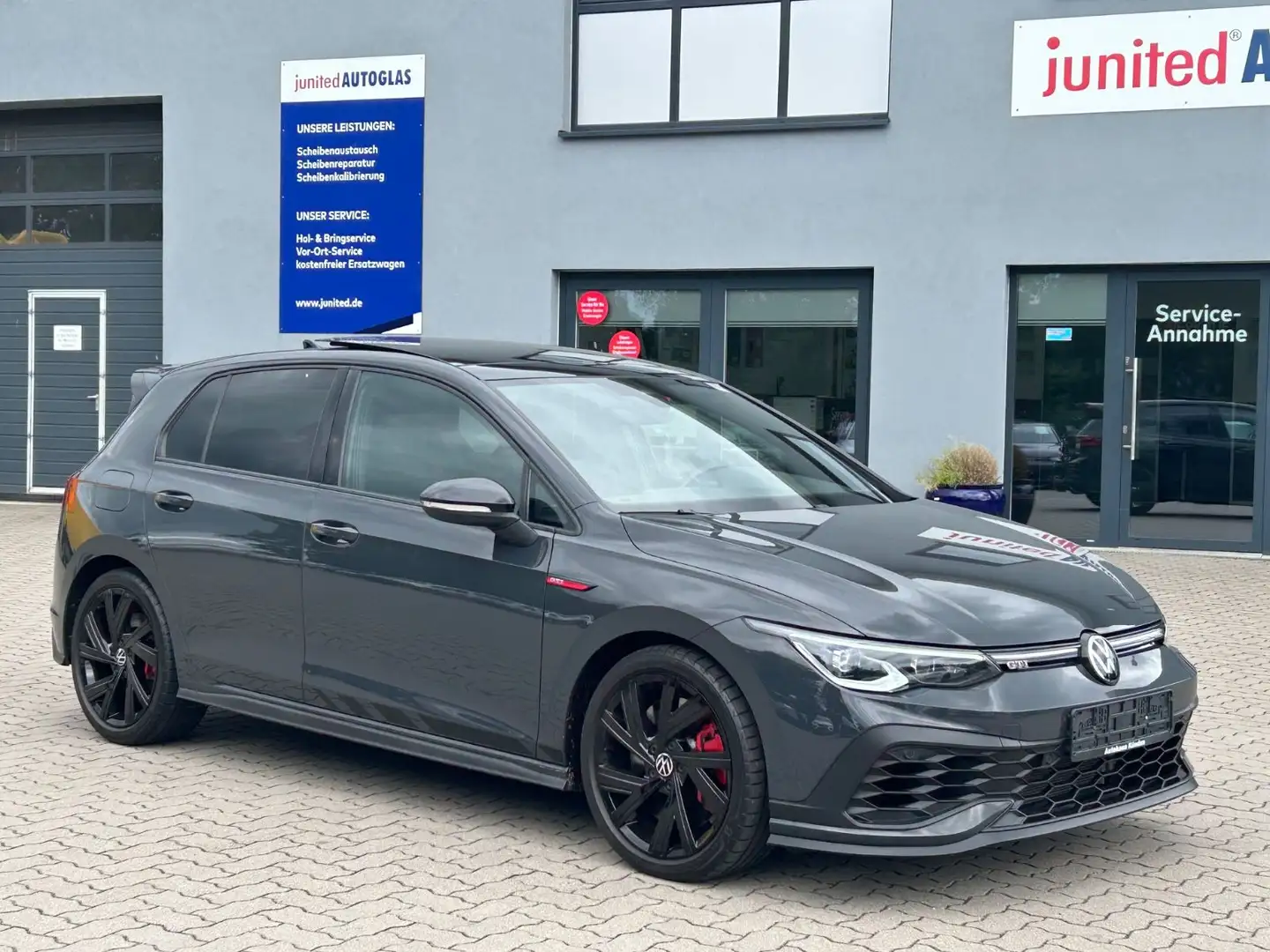 Volkswagen Golf VIII GTI Clubsport °ACC°IQ°VC° Grau - 1