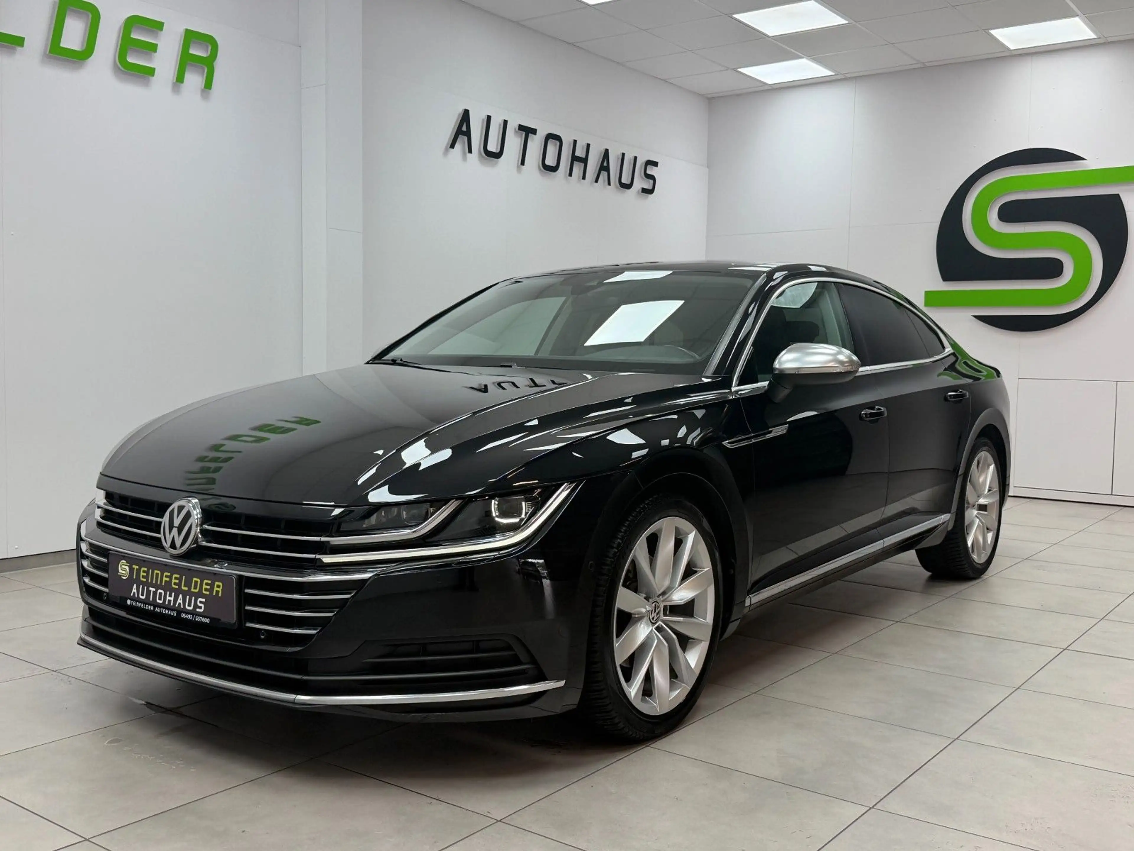 Volkswagen Arteon 1.5 TSI Elegance / PANORAMA / VC — photo 3