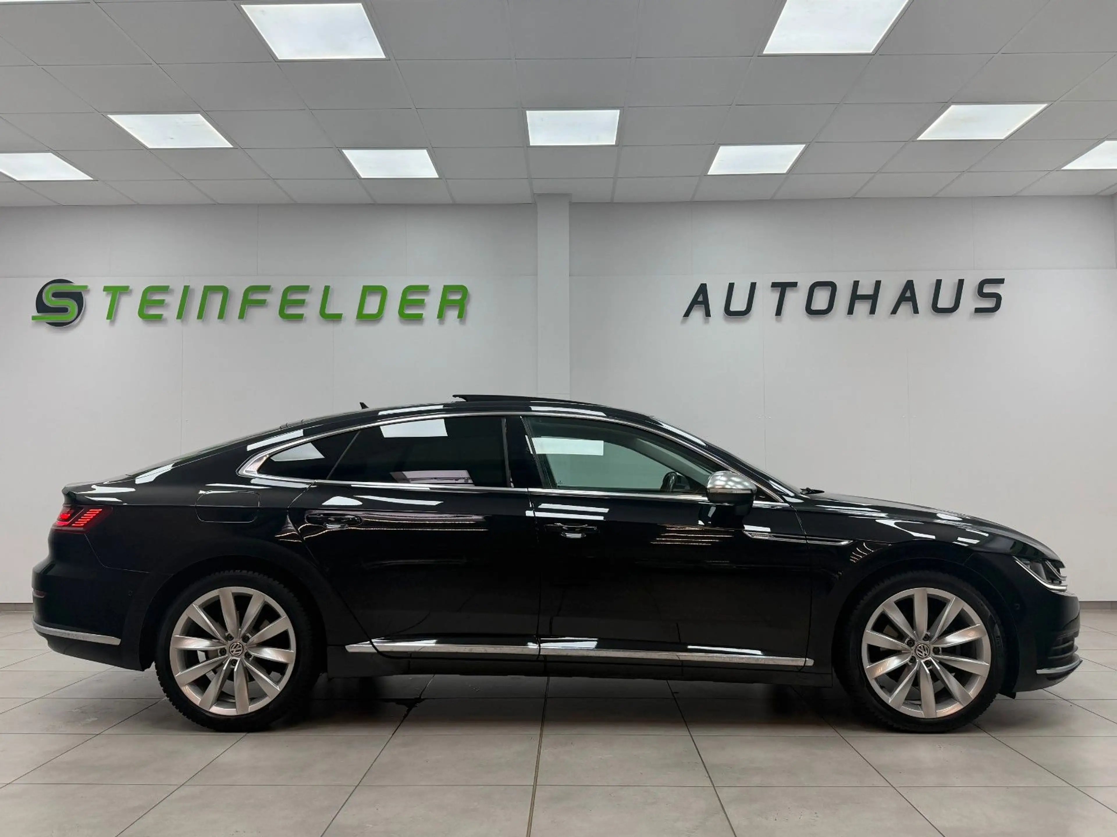 Volkswagen Arteon 1.5 TSI Elegance / PANORAMA / VC — photo 8
