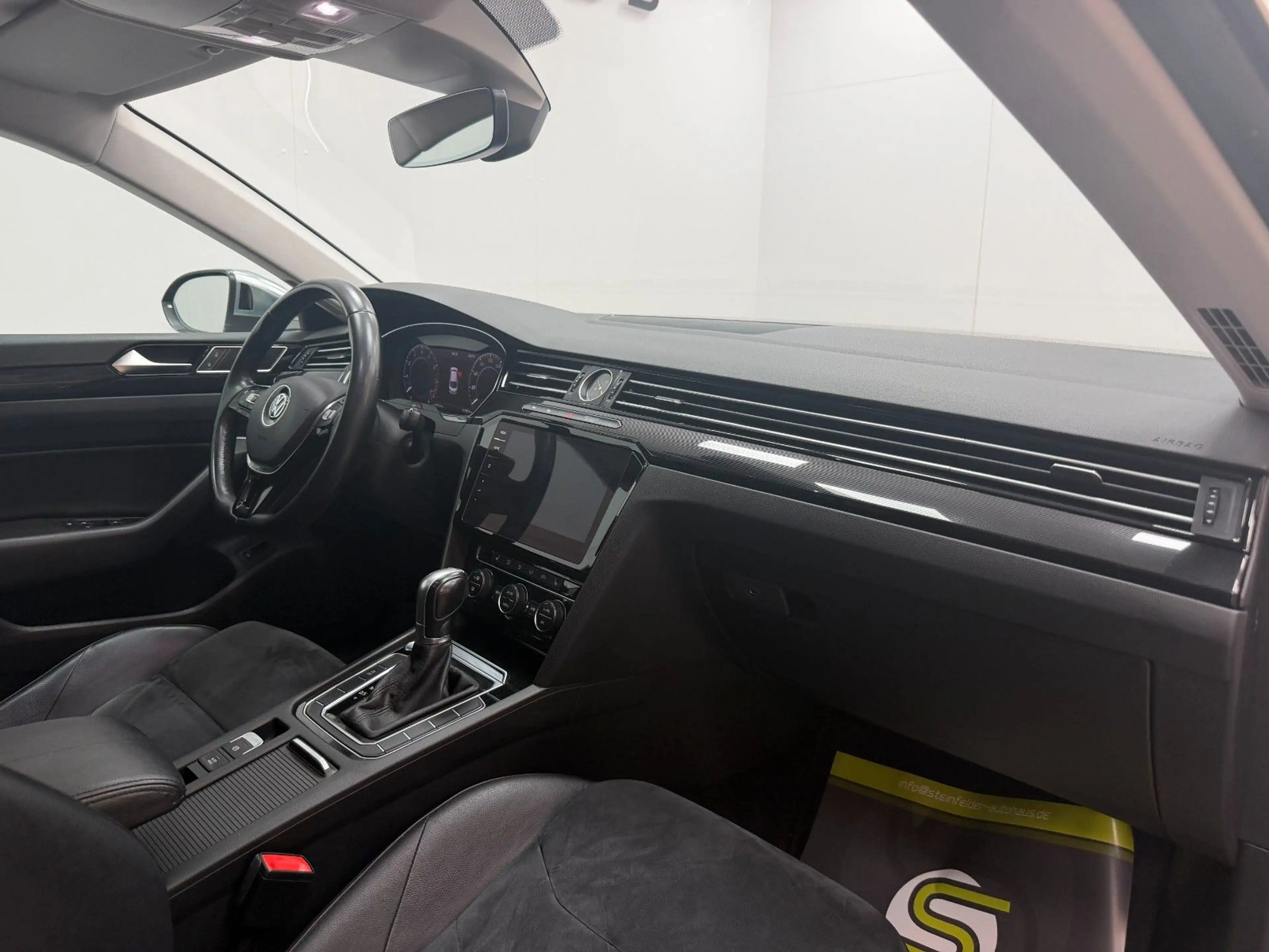 Volkswagen Arteon 1.5 TSI Elegance / PANORAMA / VC — photo 10