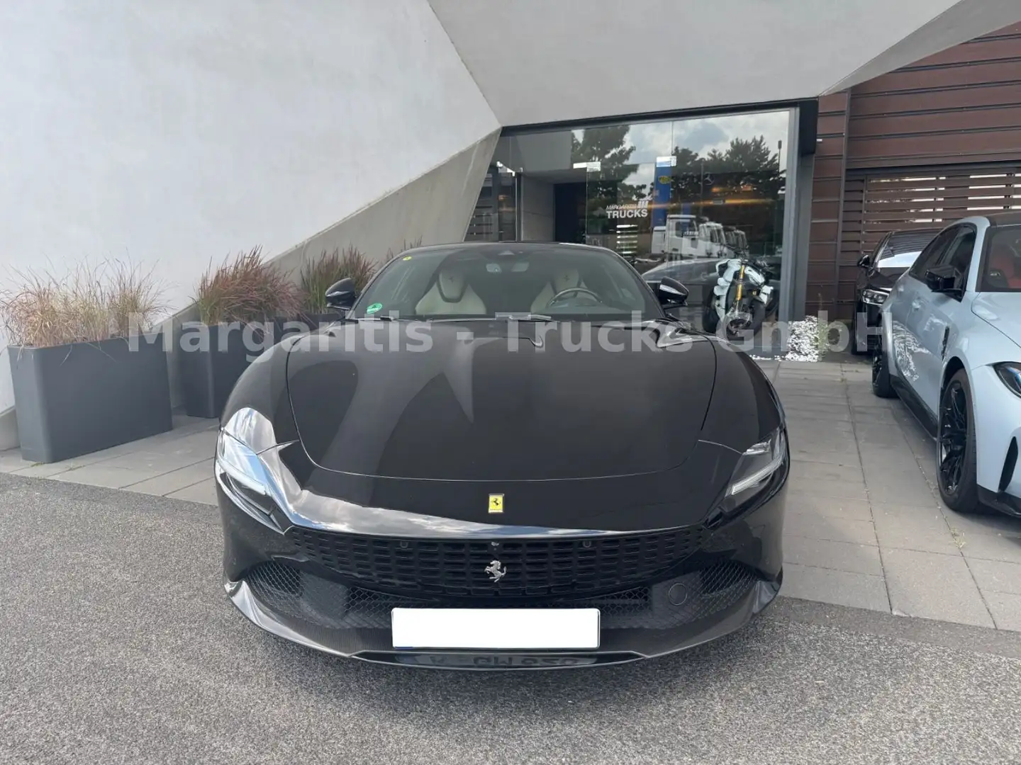 Ferrari Roma /Carbon/Daytona Sitze/20"/JBL/360°/MatrixLED Schwarz - 2