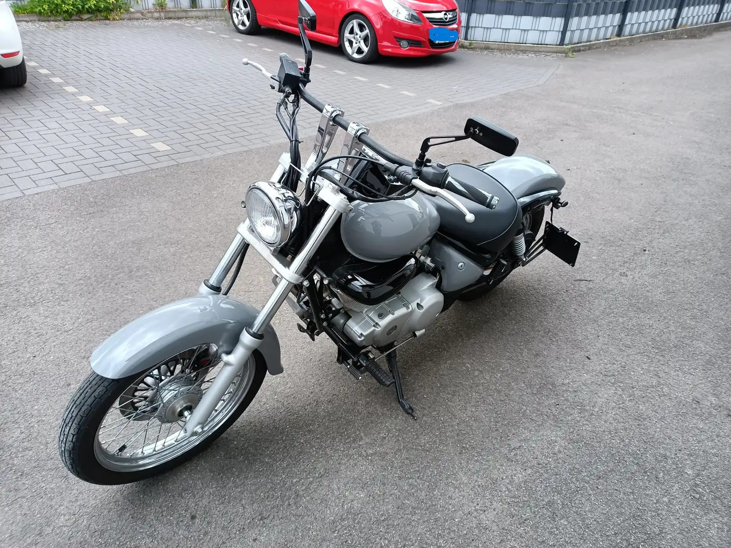 Suzuki VL 125 Intruder Chopper Clubstyle Einzelstück Gris - 1