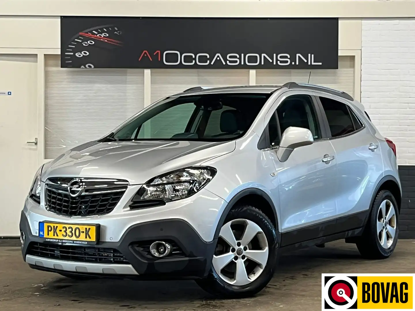 Opel Mokka 1.6 Selection Grijs - 1