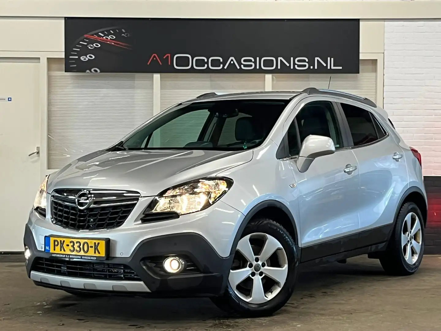 Opel Mokka 1.6 Selection Grijs - 2