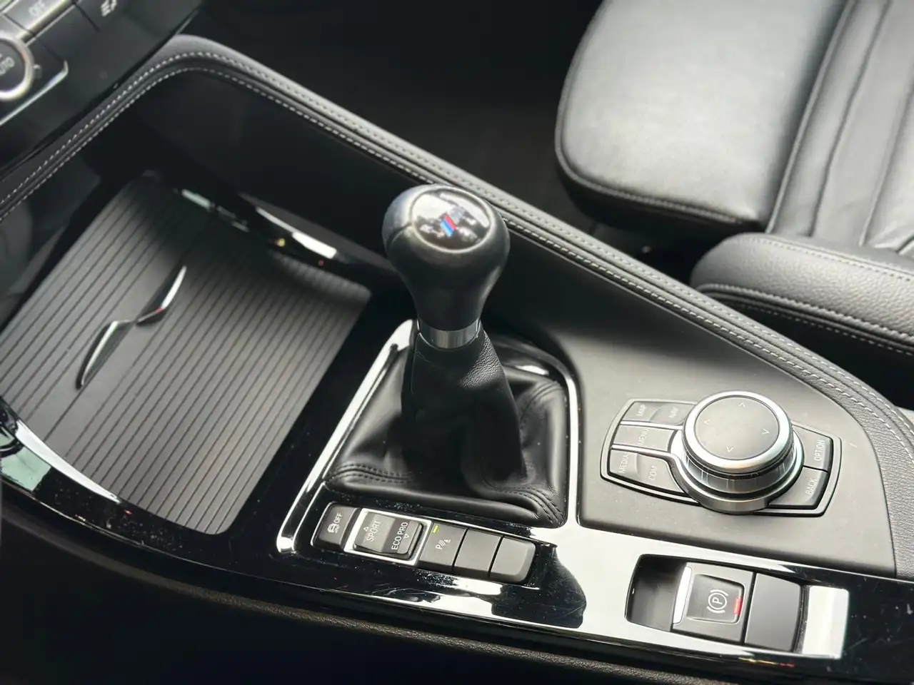 BMW X2 * SDRIVE16D* TVAC* PACK M* CAMERA* TOIT PANO* GARANTIE 12 MOIS*, миниатюра 15