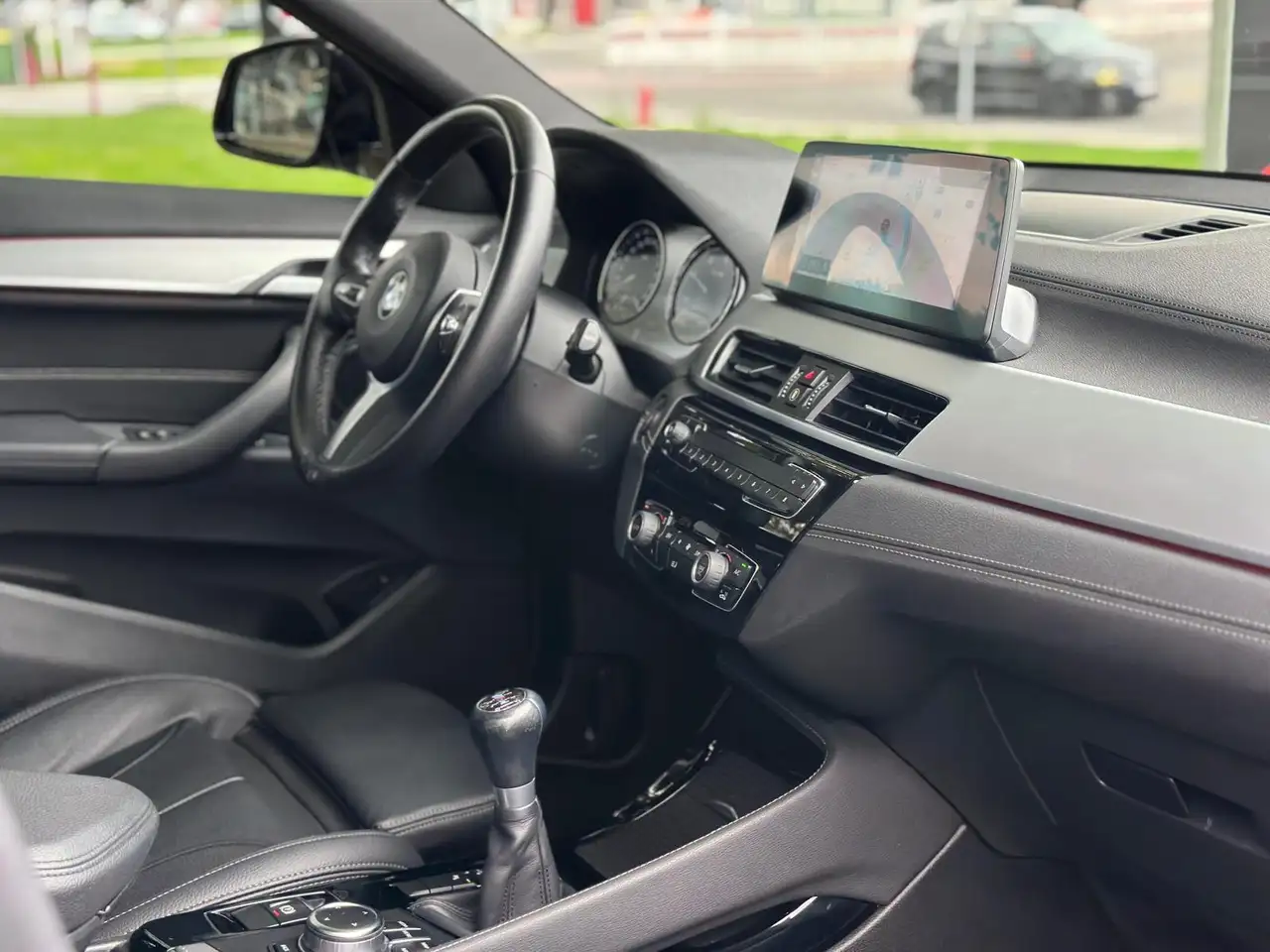 BMW X2 * SDRIVE16D* TVAC* PACK M* CAMERA* TOIT PANO* GARANTIE 12 MOIS*, миниатюра 22