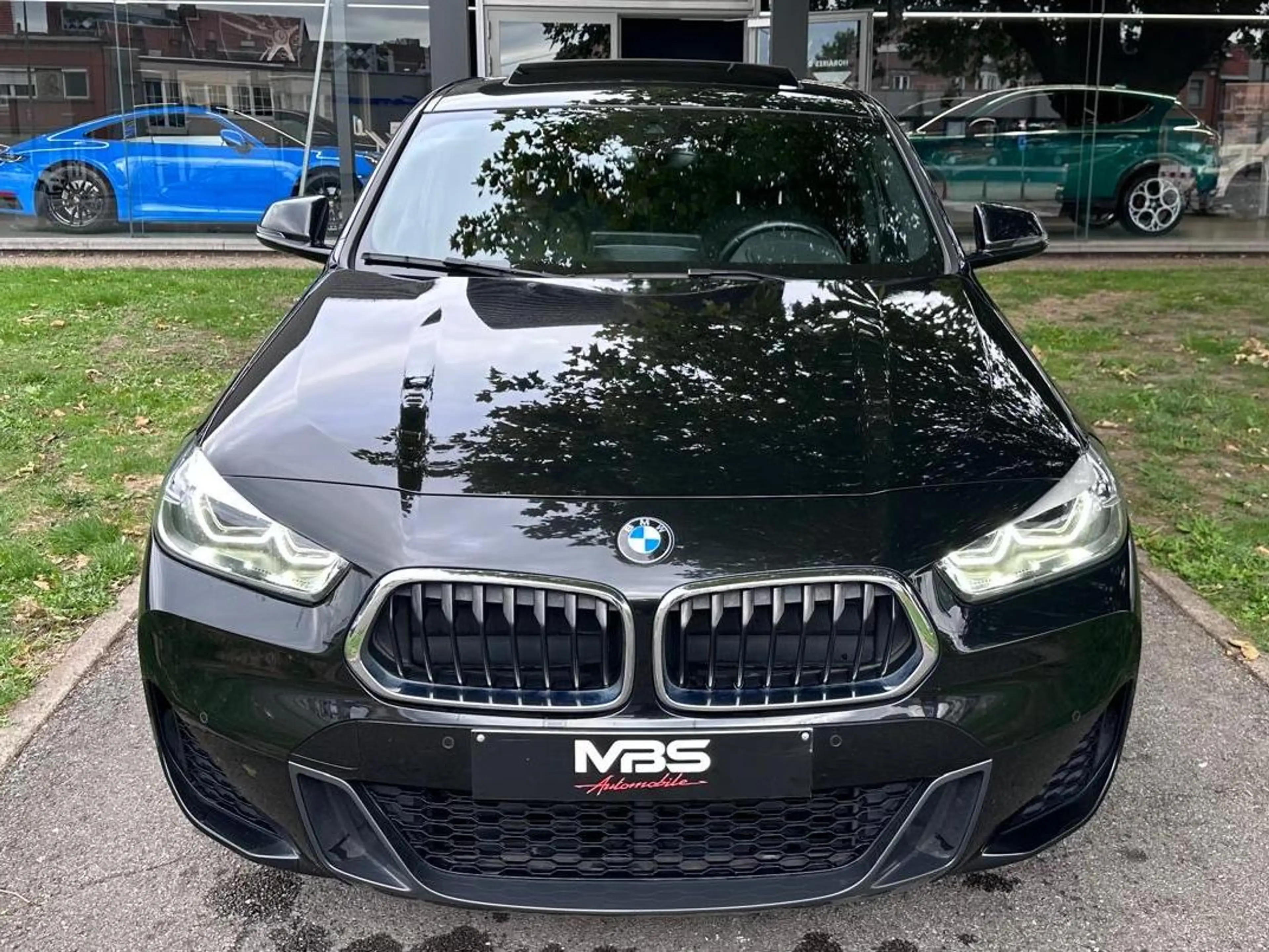 BMW X2 * SDRIVE16D* TVAC* PACK M* CAMERA* TOIT PANO* GARANTIE 12 MOIS* — photo 4